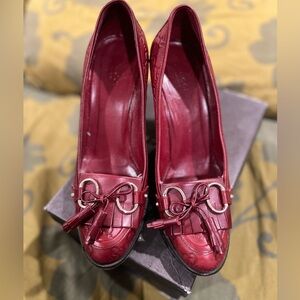 Gucci shoe and bag set